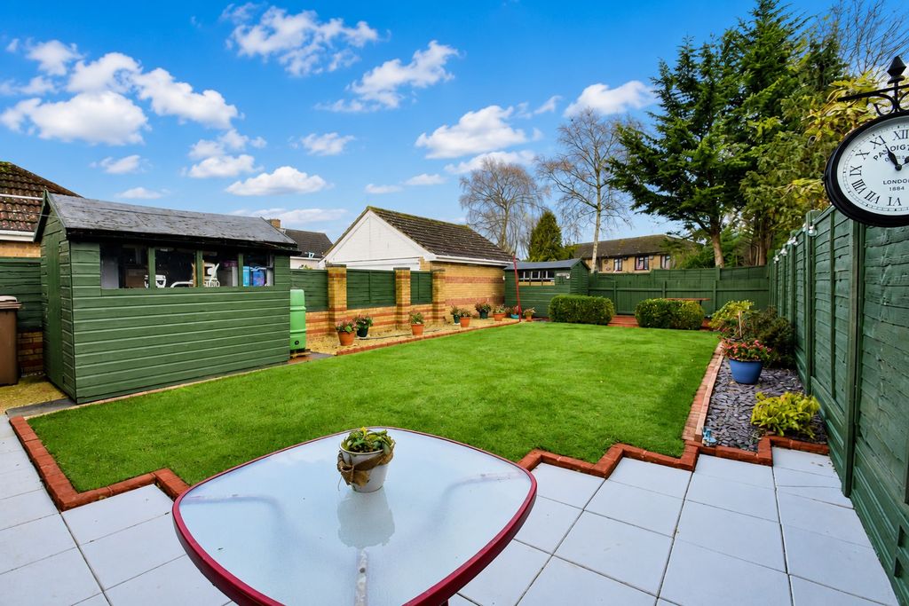 Property photo 2 of 9 5325913