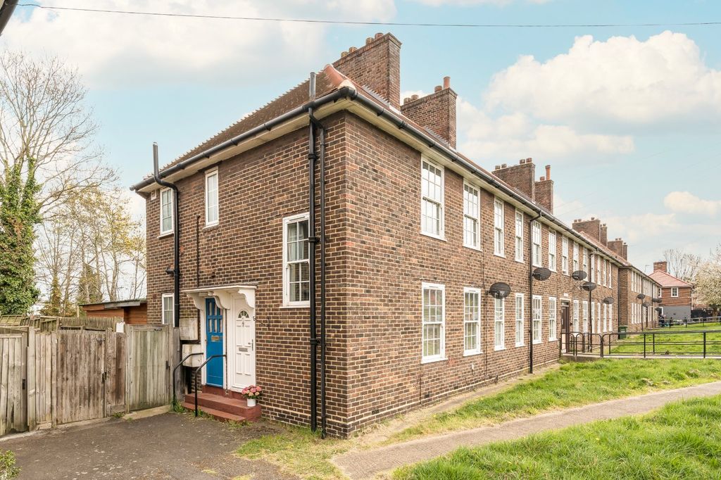 Property photo 2 of 7 Picture No. 10