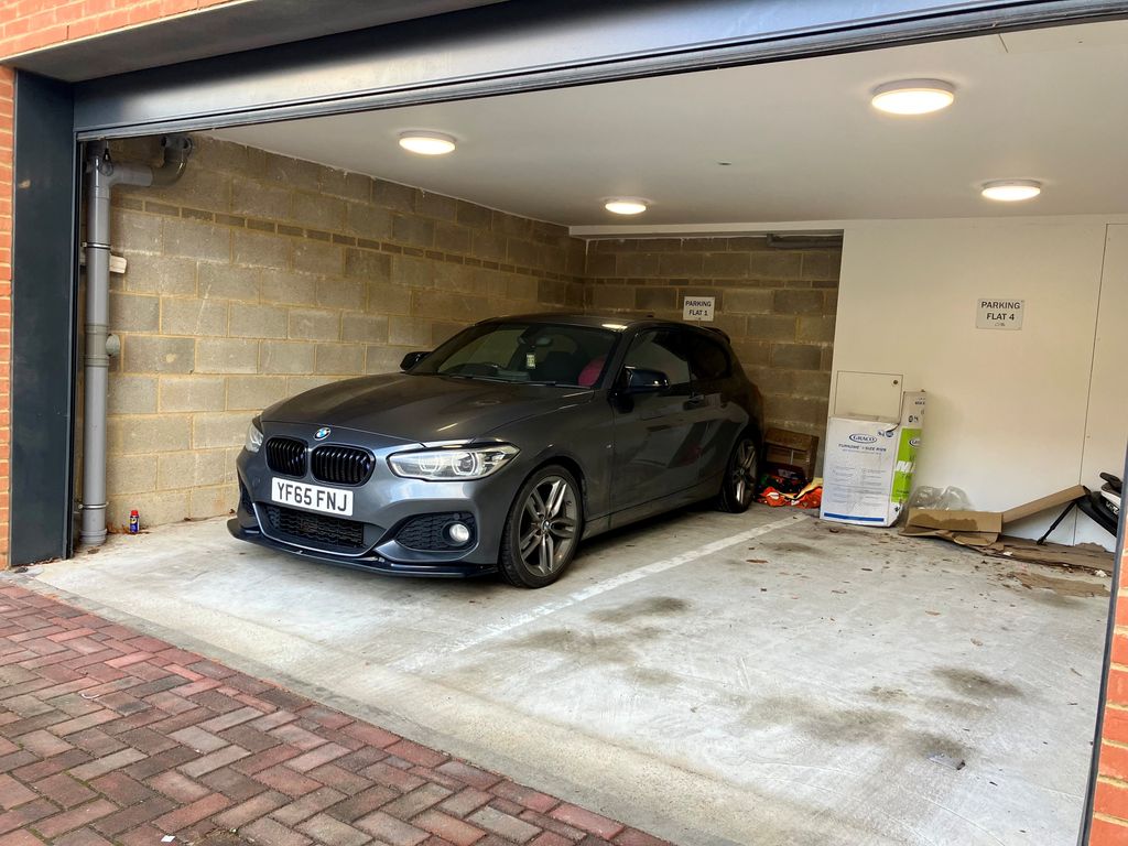 Property photo 2 of 12