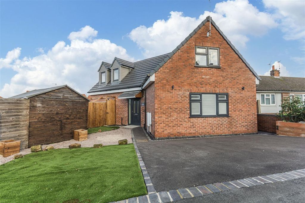 Property photo 1 of 29 Main Picture