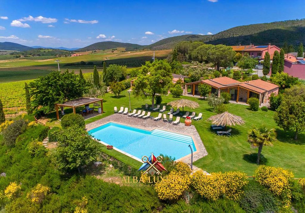 Property photo 1 of 28