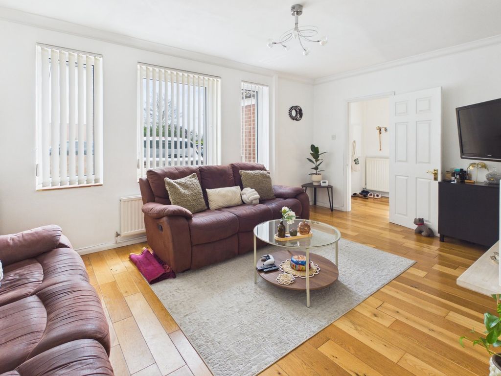 Property photo 2 of 15 Living Room Area