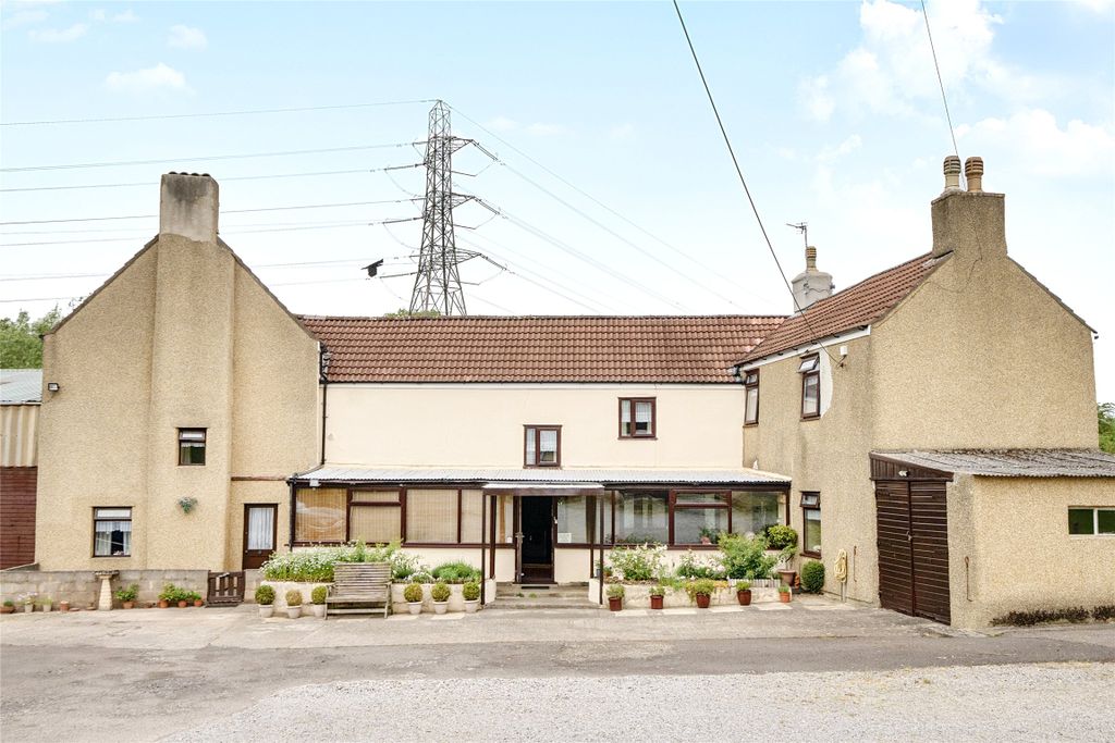 Property photo 2 of 46 Picture No. 45