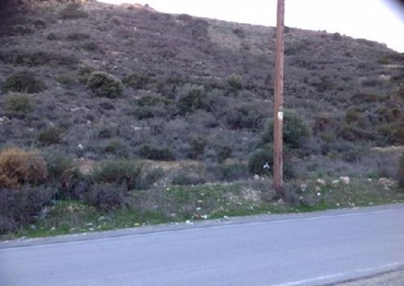 Property photo 2 of 3 Street