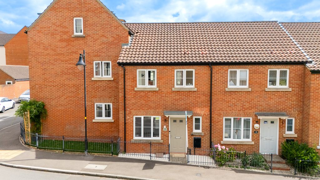 Property photo 1 of 12 Dji_20250718152528_0001_D