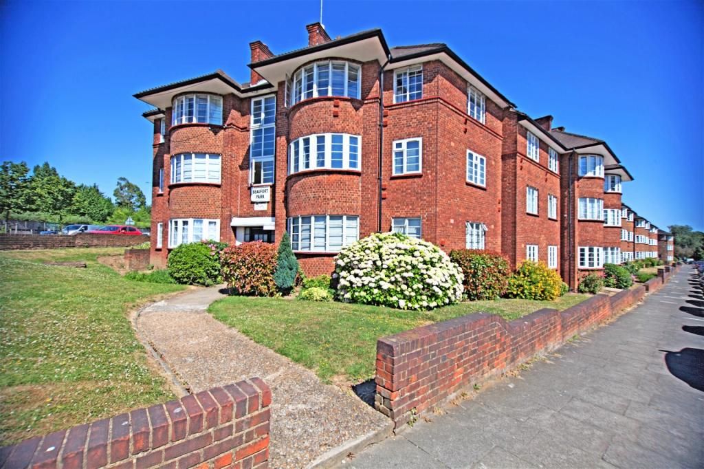 Property photo 1 of 7