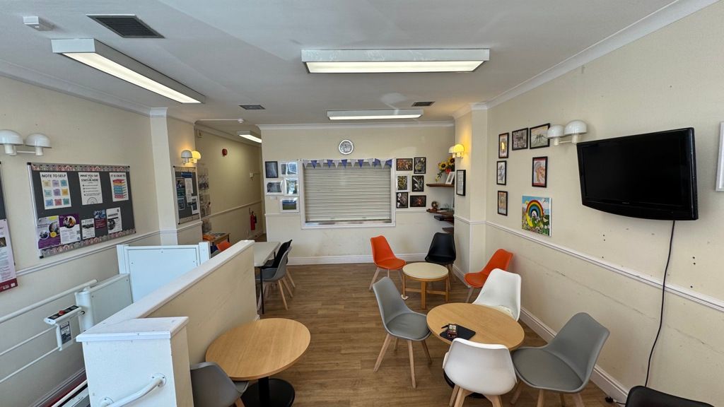 Property photo 2 of 8 Photo 2