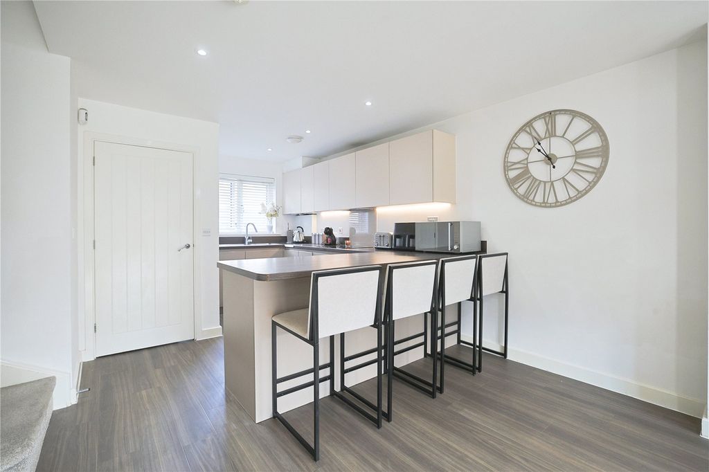 Property photo 2 of 17 Picture No. 09