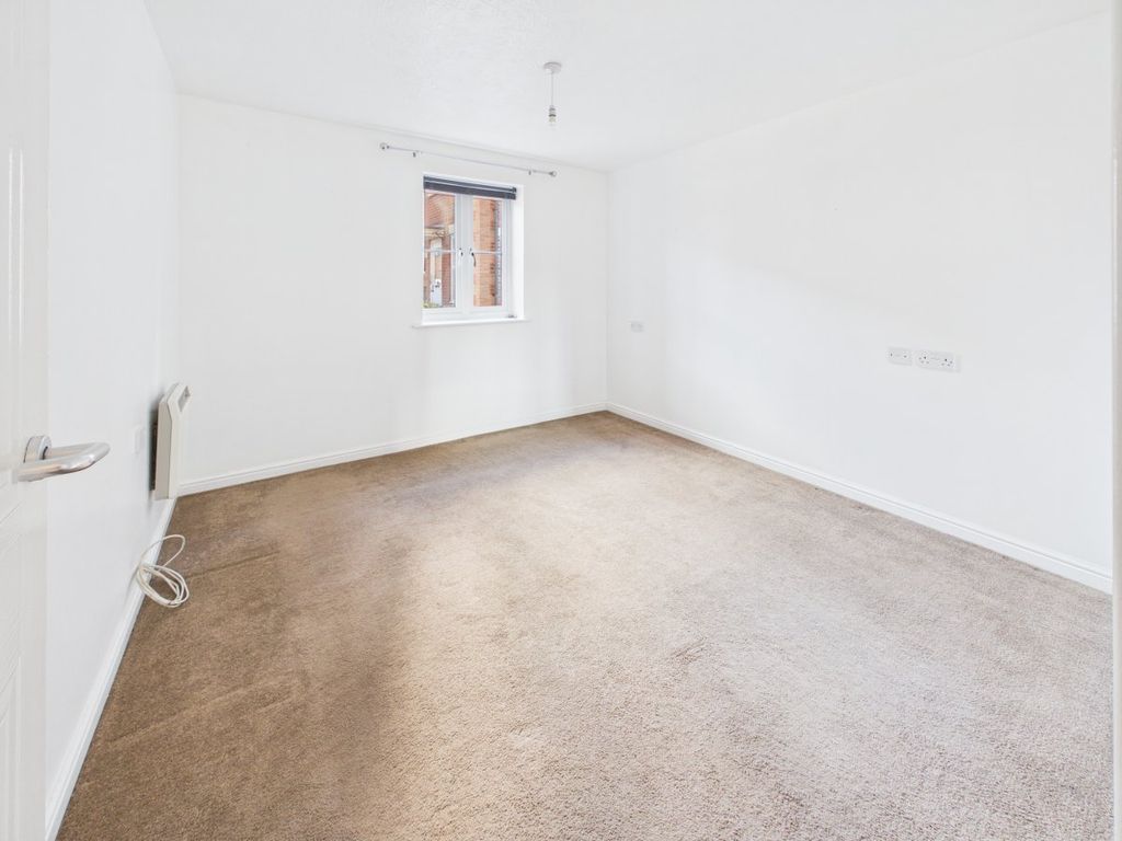 Property photo 3 of 8