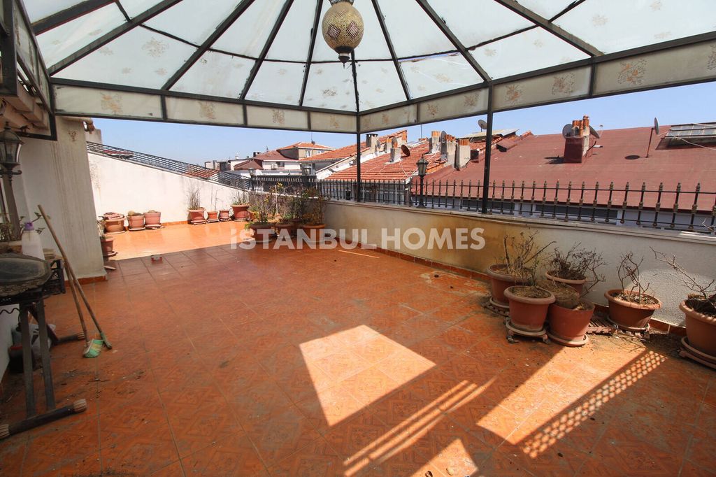 Property photo 2 of 16