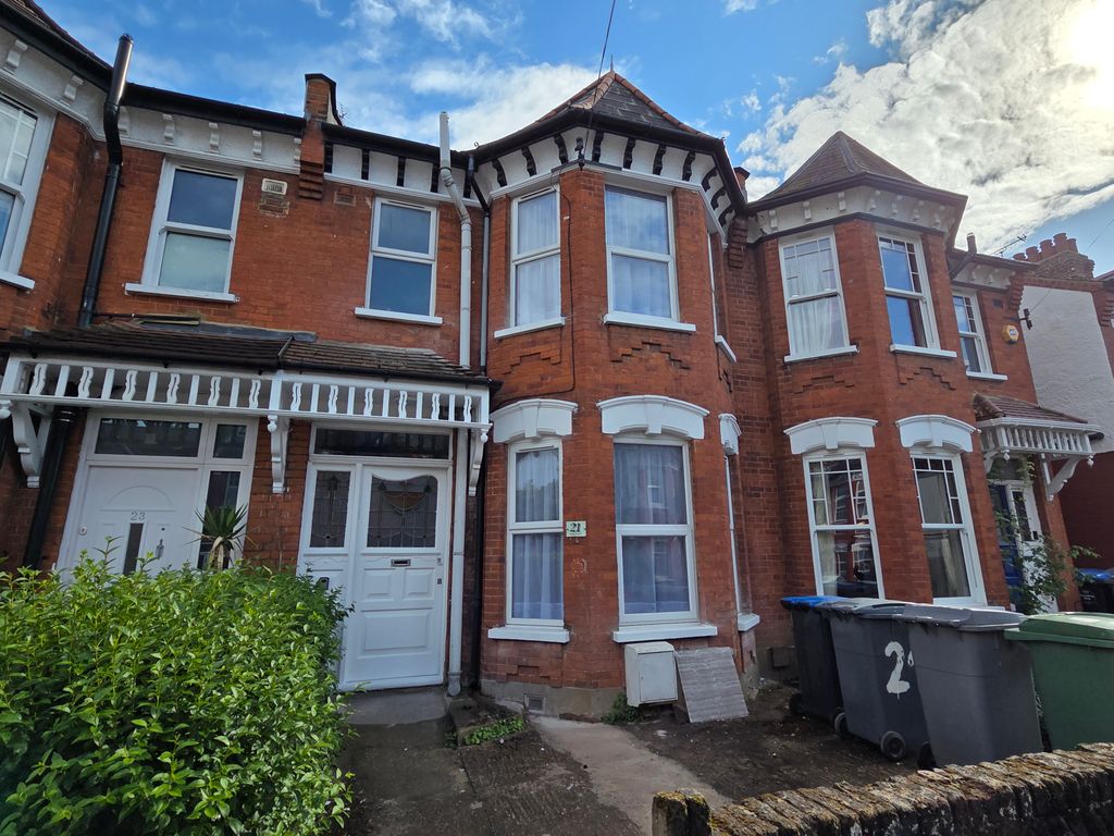 Property photo 1 of 22