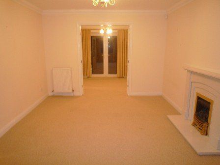 Property photo 3 of 16 Picture 028