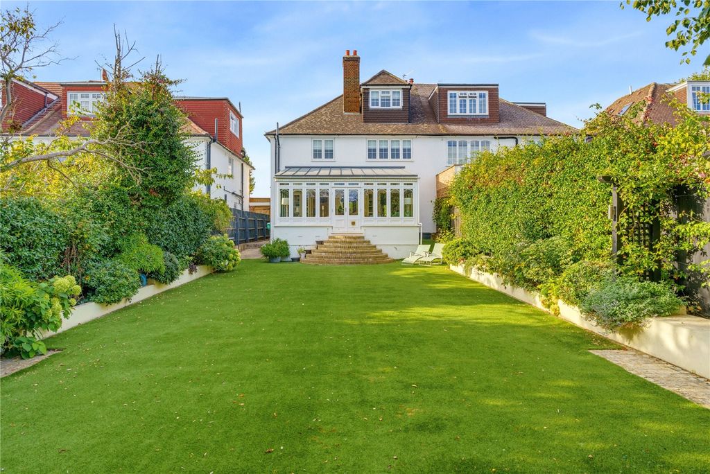 Property photo 2 of 13 Picture No. 05