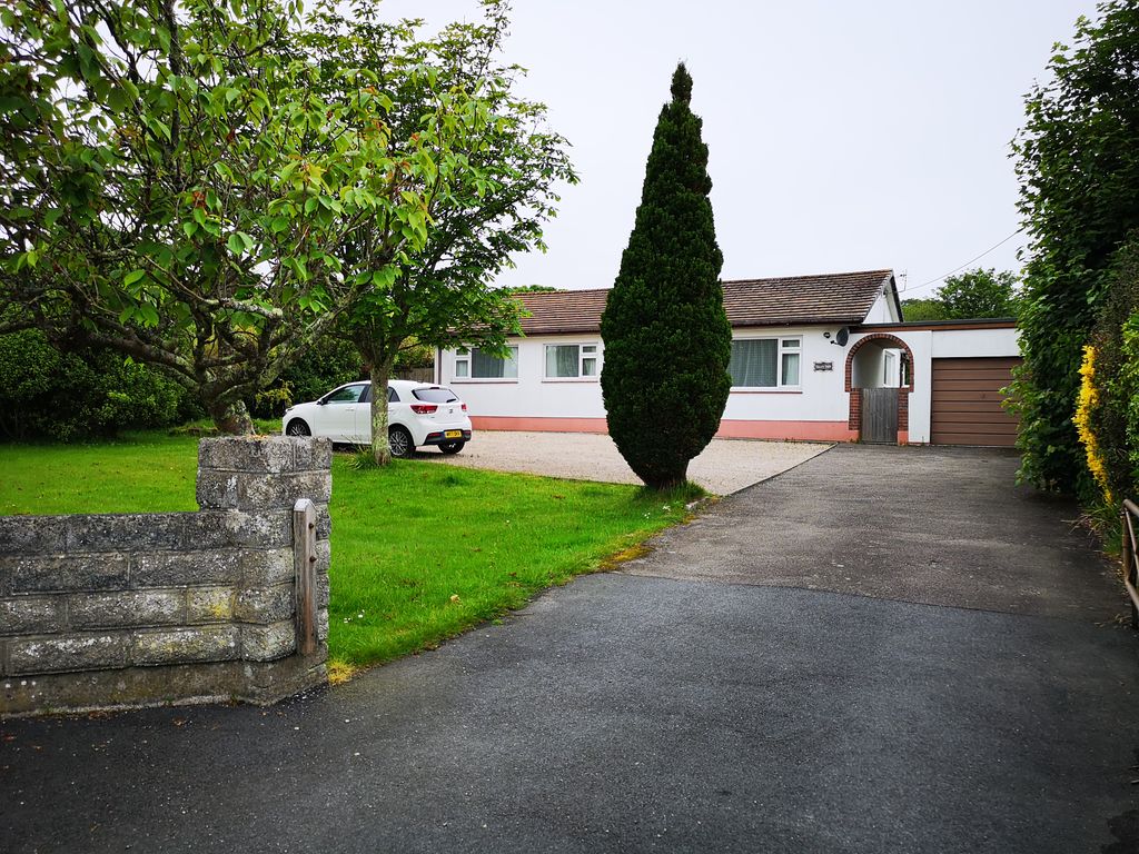 Property photo 1 of 25