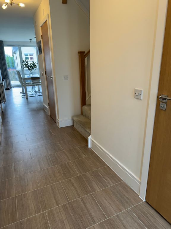 Property photo 3 of 39