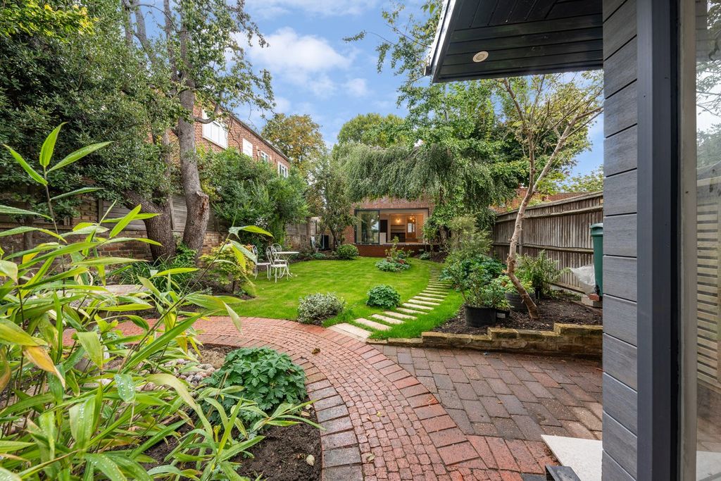 Property photo 3 of 15