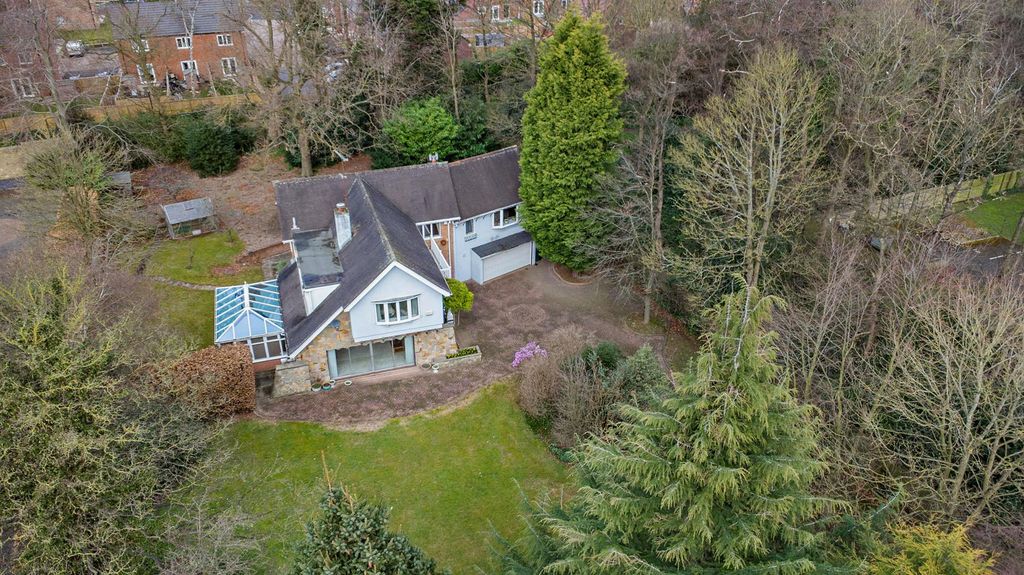 Moorgate Rotherham Kings Way, Moorgate, Rotherham S60, 4 bed detached house for sale, £ ...