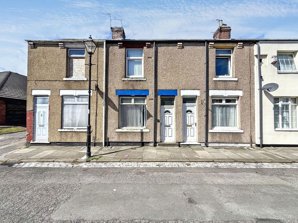 Property photo 1 of 8