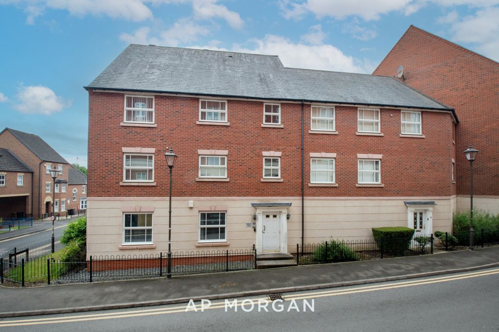 Property photo 1 of 22 Picture No. 03