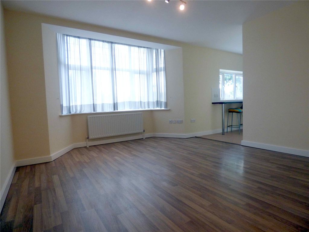 Property photo 2 of 9 Picture No. 07