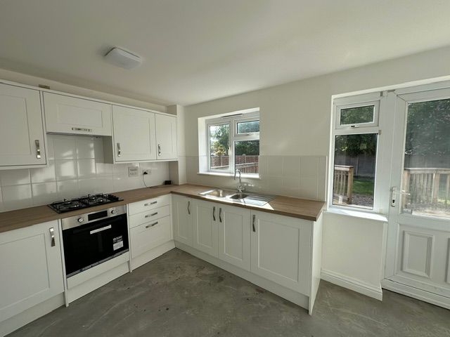 Property photo 3 of 29