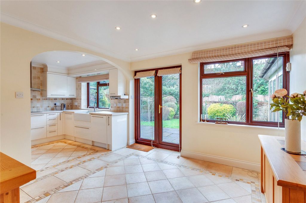 Property photo 3 of 15 Picture No. 34