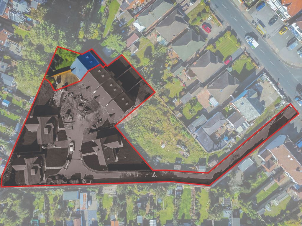 Property photo 3 of 11