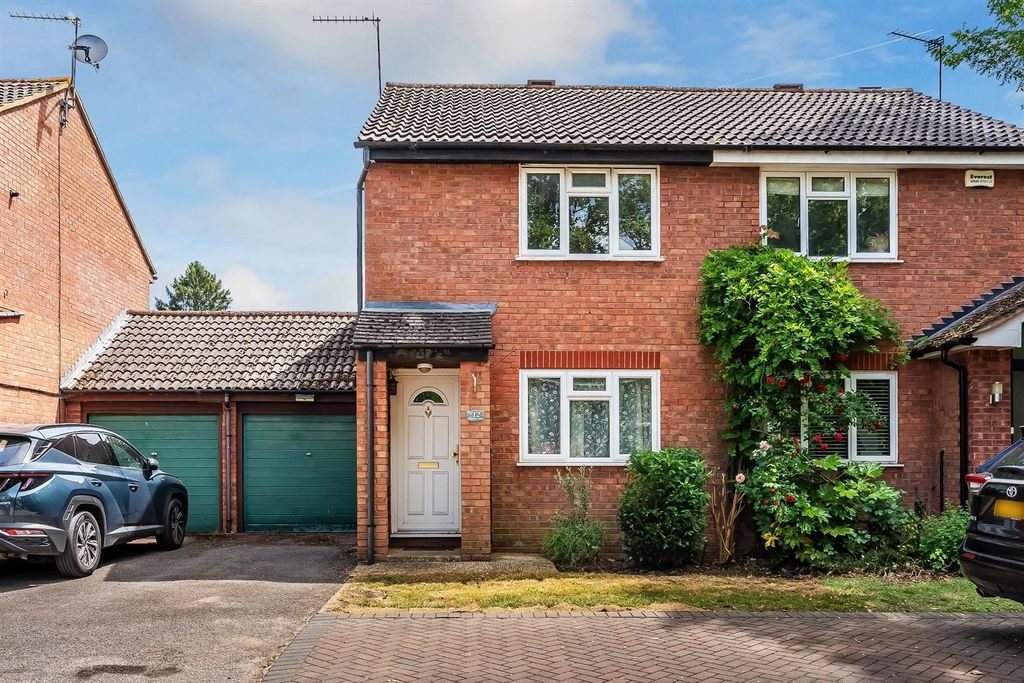 Property photo 1 of 11 .Bracken-Close-1.Jpg