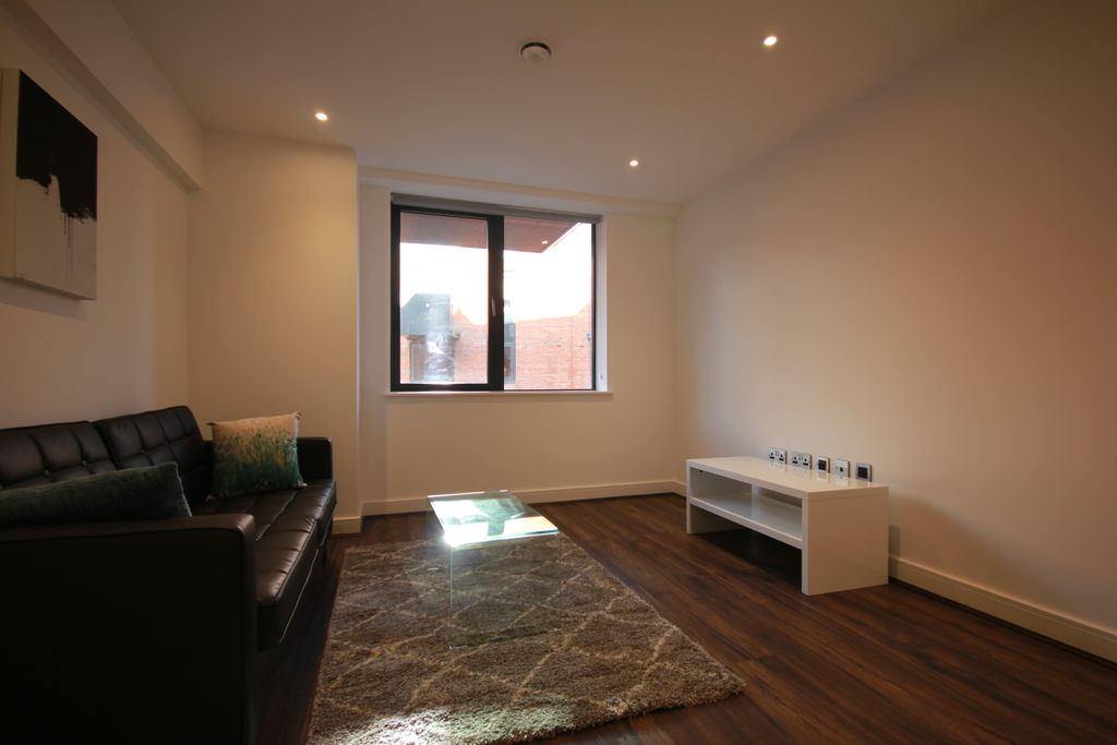Property photo 2 of 9
