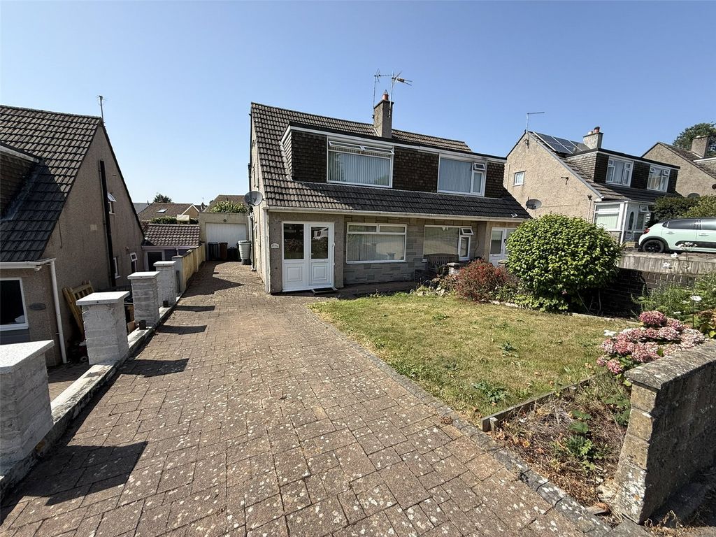 Property photo 1 of 19 Picture No. 03