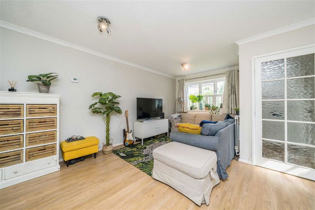 Property photo 3 of 7