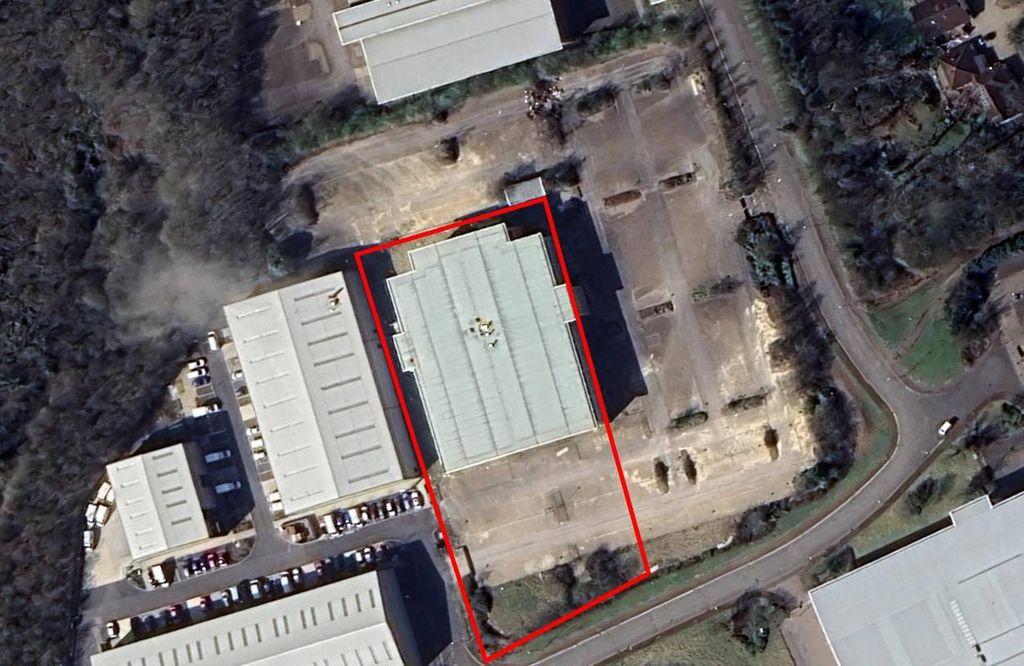 Property photo 1 of 2