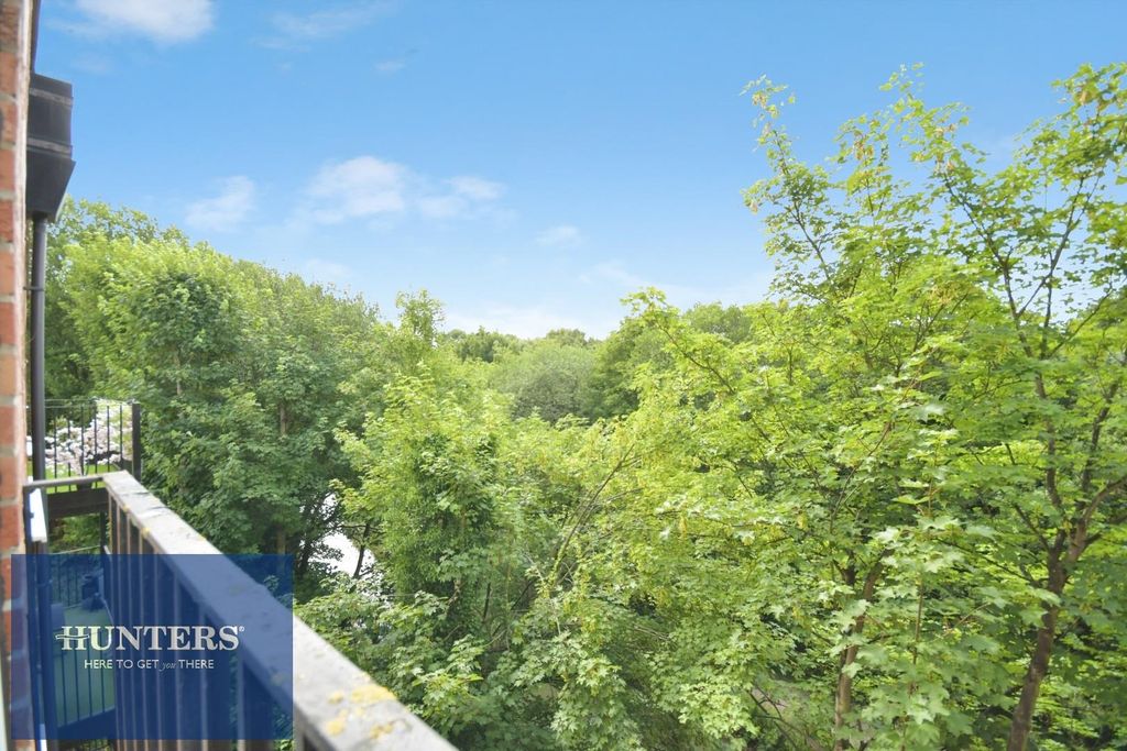 Property photo 2 of 15 View 2.Jpg