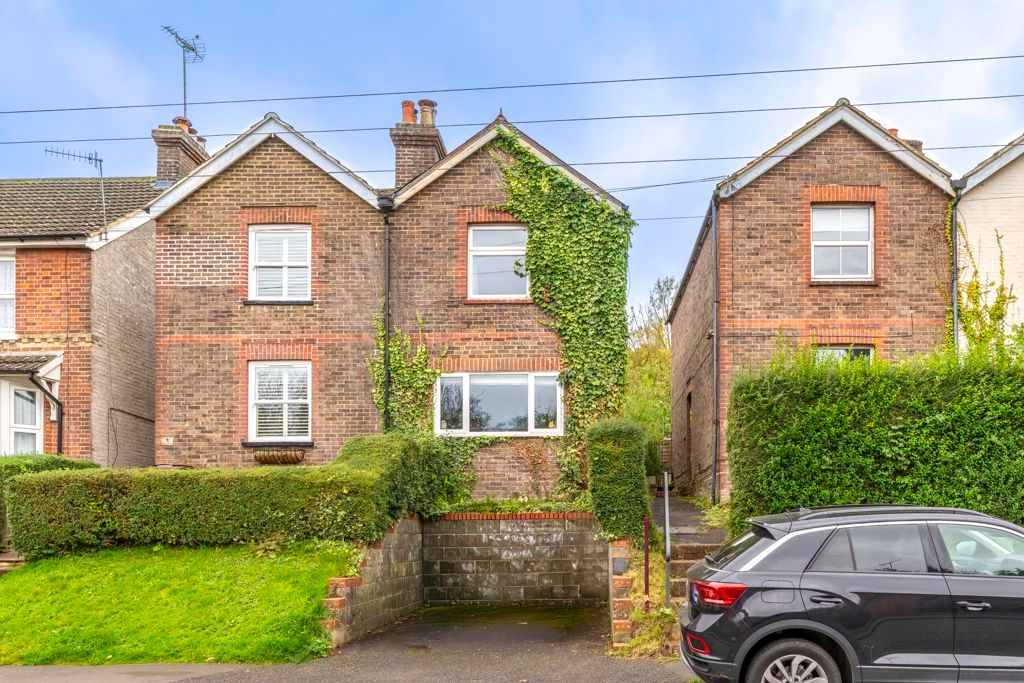 Property photo 1 of 15 Photo 10