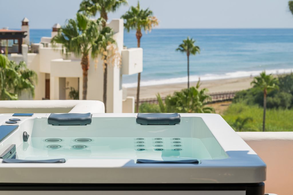 Property photo 1 of 38