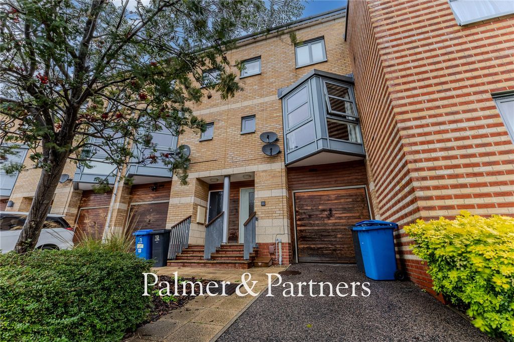 Property photo 1 of 18 Picture No. 06