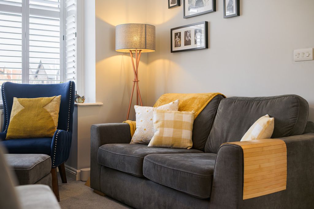 Property photo 3 of 25