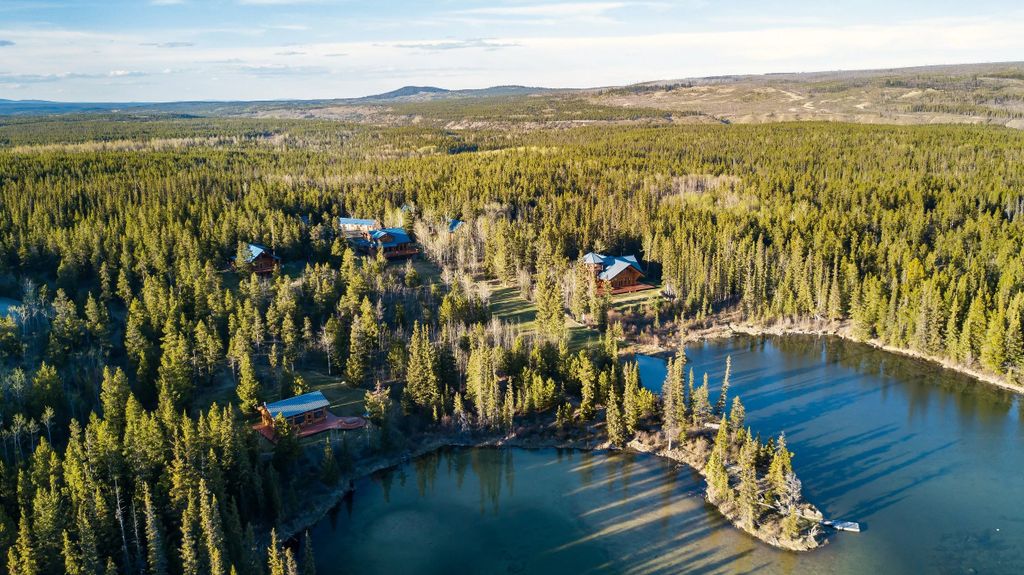 Property photo 3 of 64