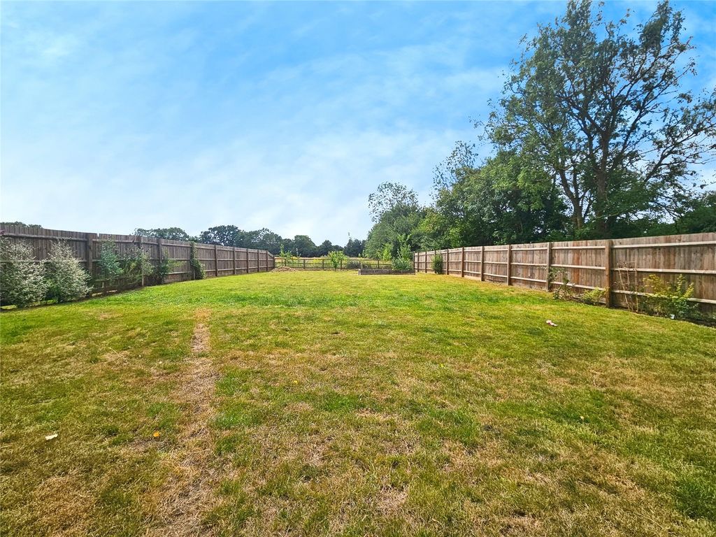 Property photo 2 of 34 Picture No. 46