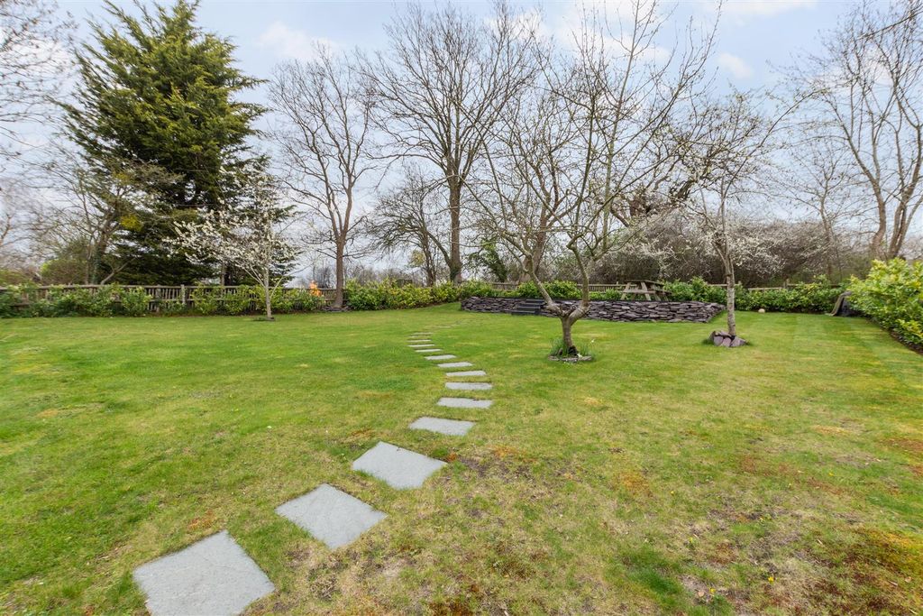 Property photo 2 of 13 Dsc_0010.Jpg