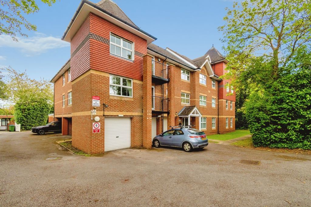 Property photo 1 of 15 Pbox-Img.Jpg