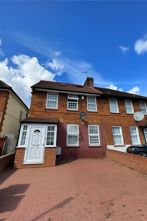 Property photo 1 of 9 1 Bedroom Flat In N17