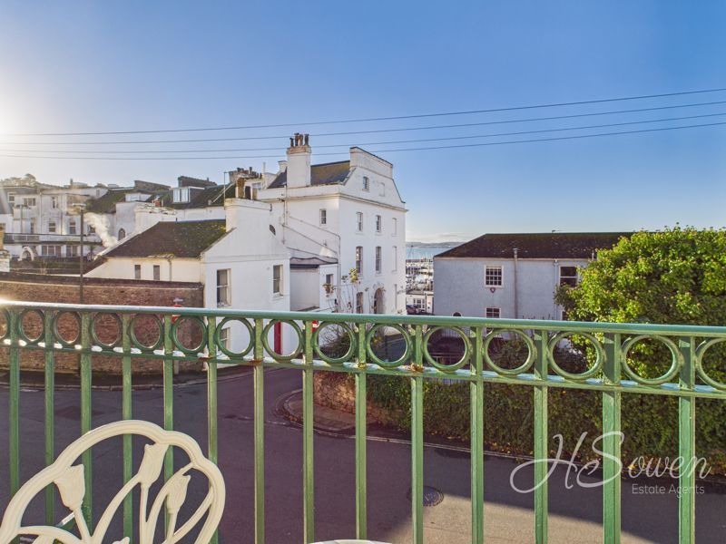 Property photo 2 of 9 Photo 7