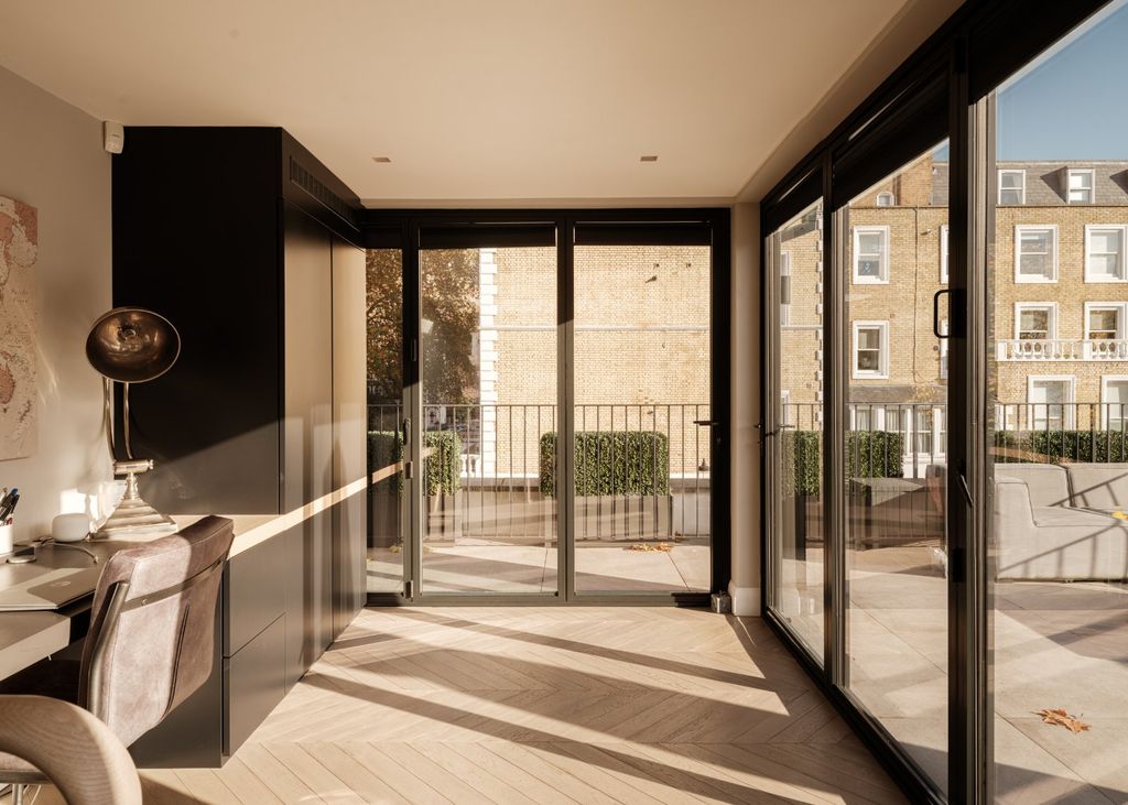 Property photo 3 of 21 Second Floor