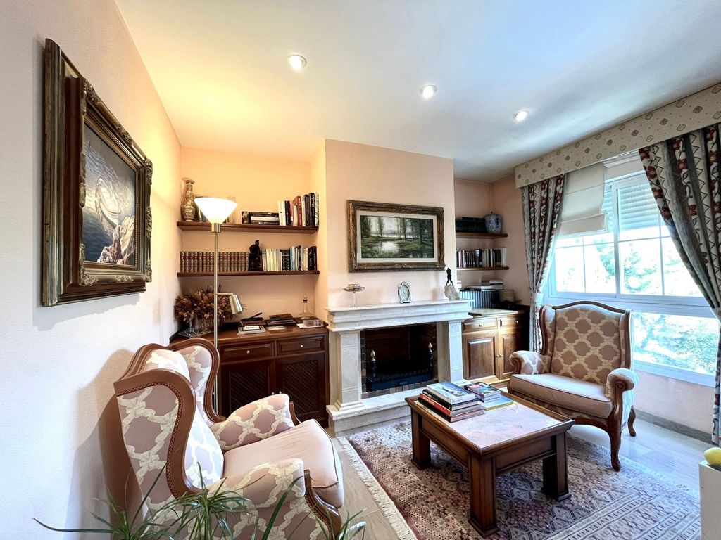 Property photo 2 of 29 81897 01.07.25_002.Jpeg