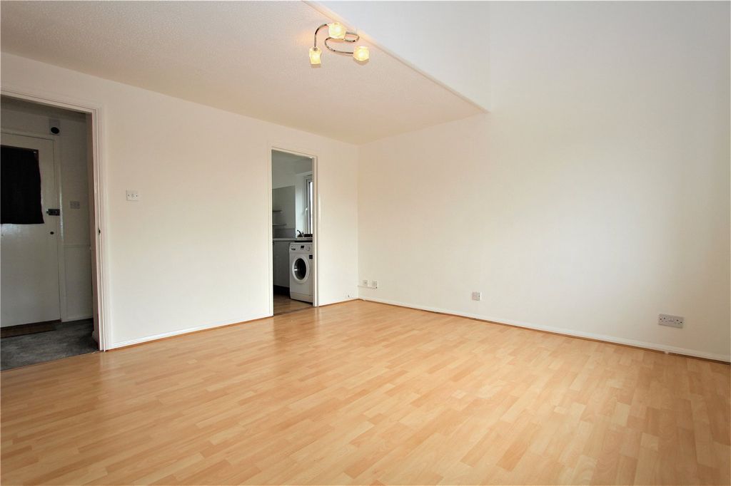 Property photo 2 of 7 Picture No. 07