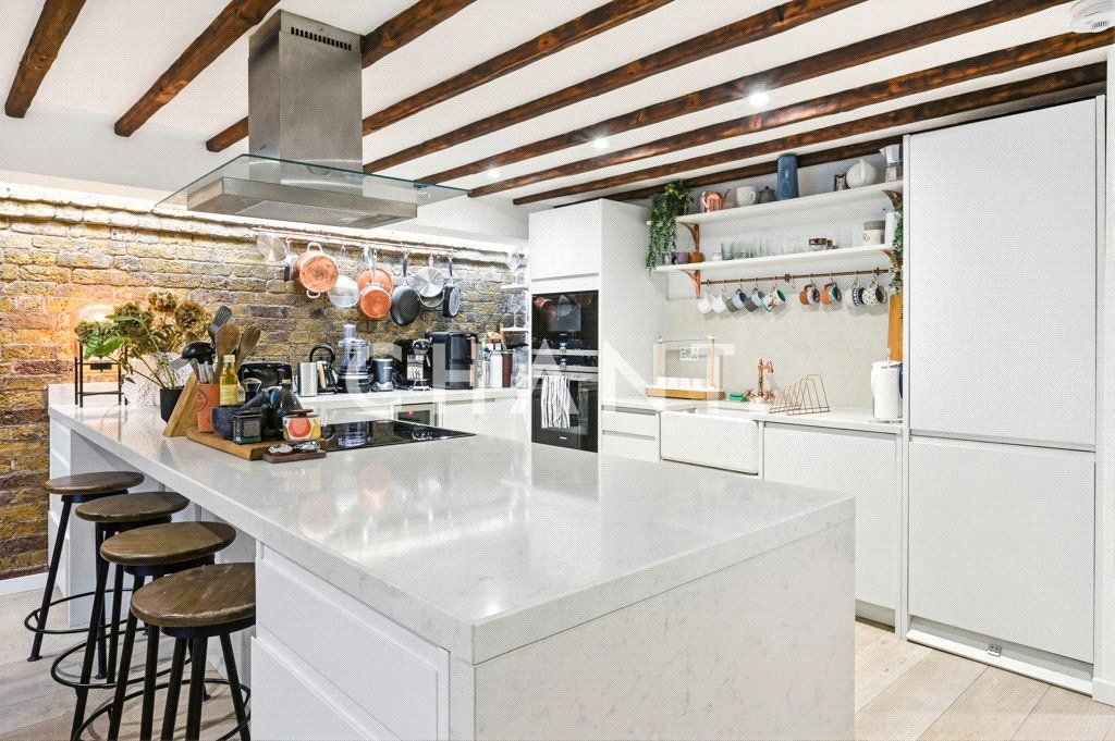 Property photo 3 of 12 Picture No. 14