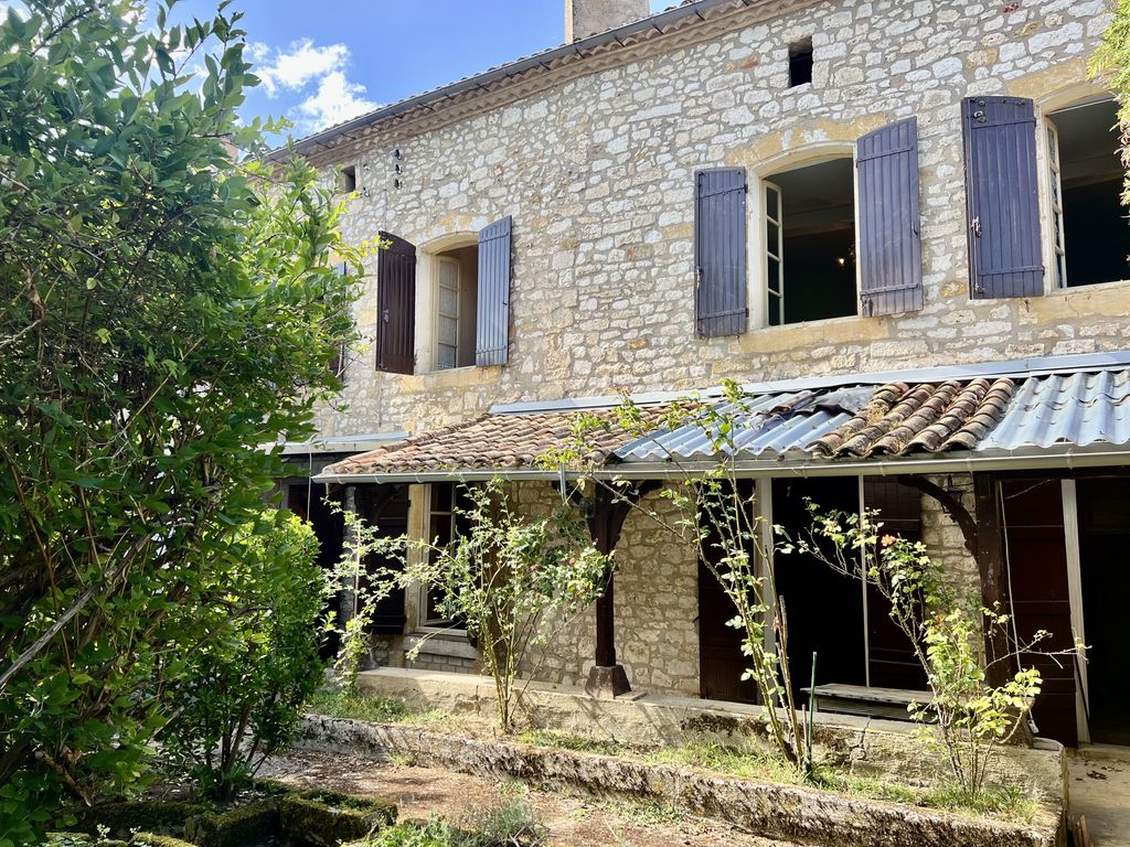 Property photo 1 of 19