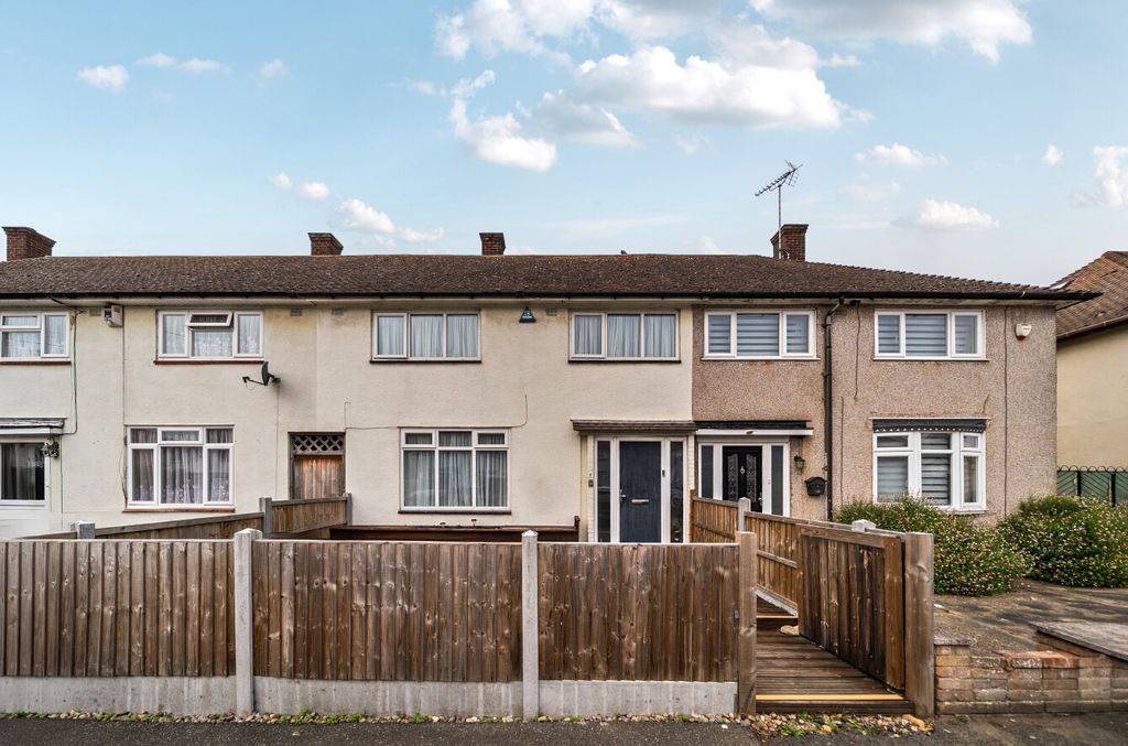 Property photo 1 of 17 5604000