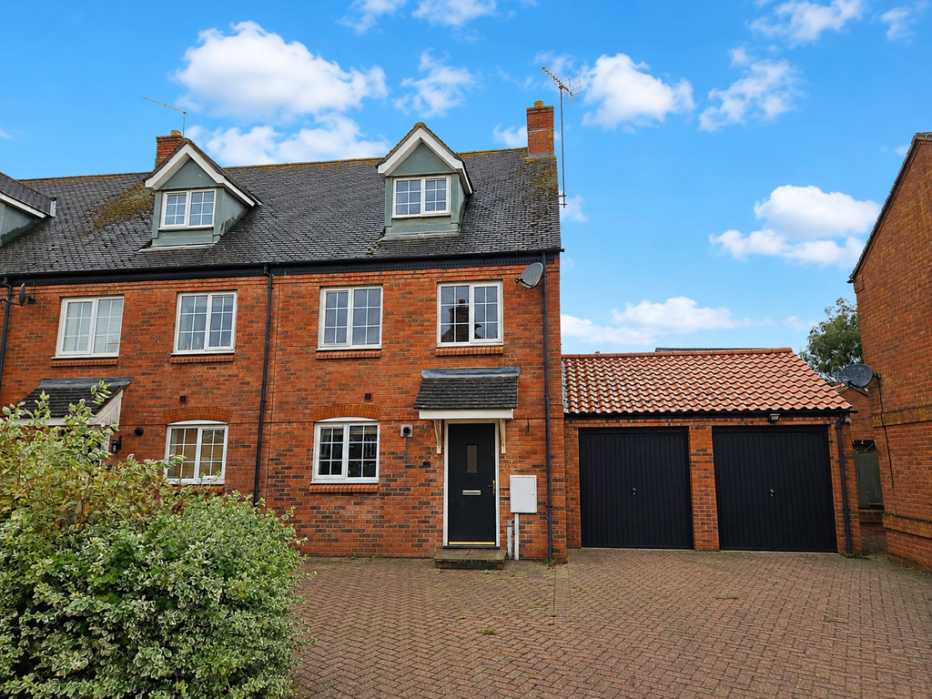 Property photo 1 of 9 Front Viewi